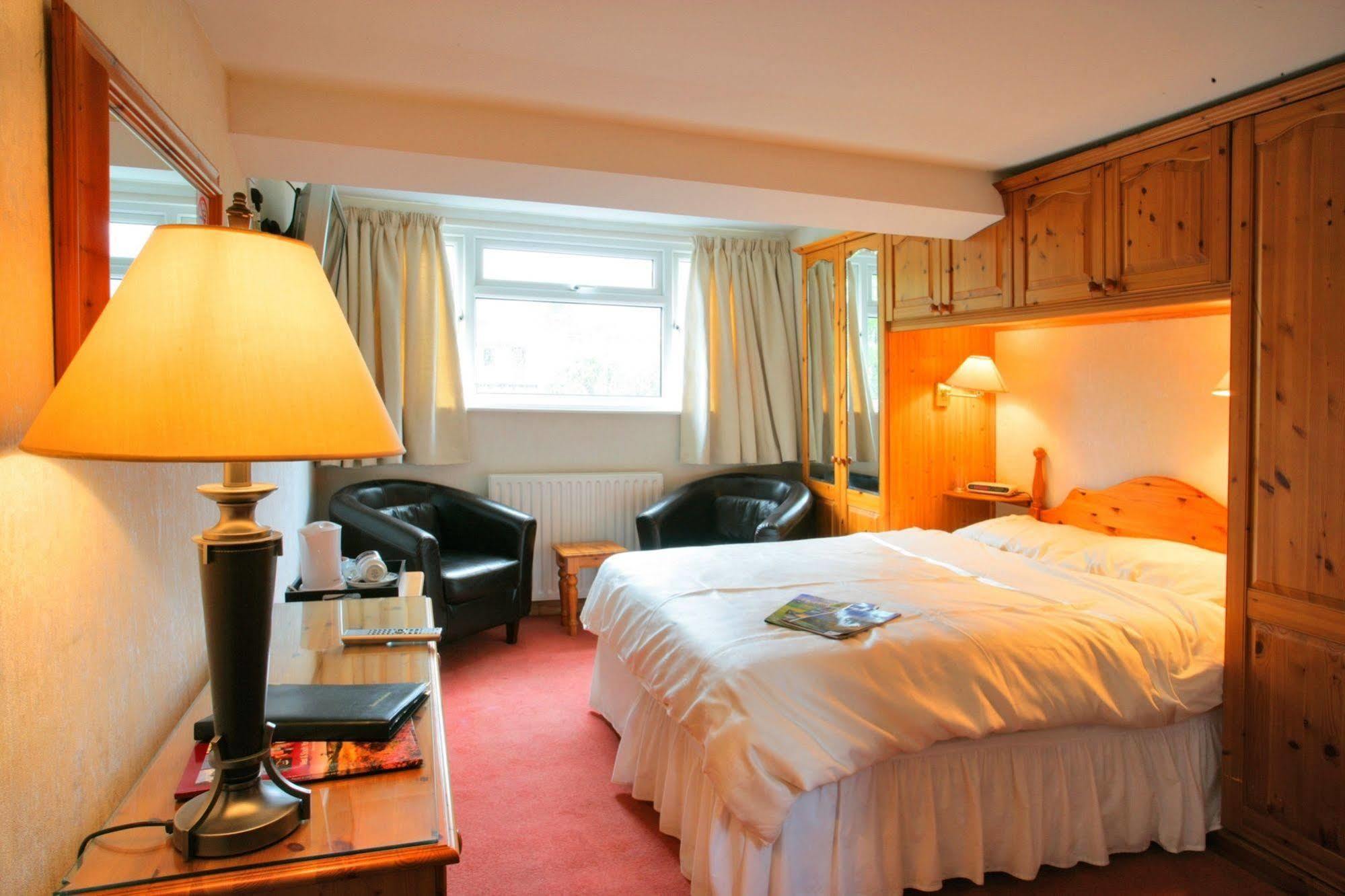 Ilkley Riverside Hotel Exterior foto